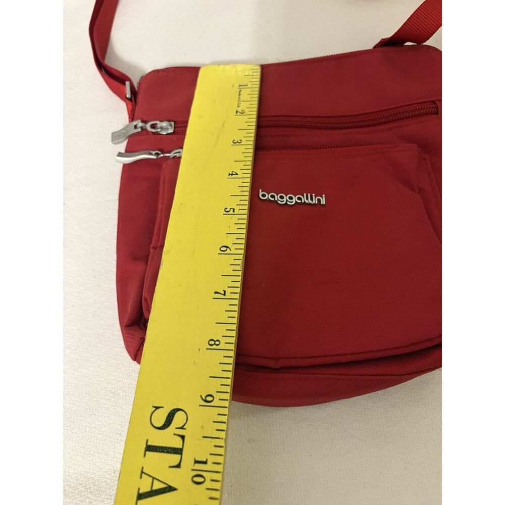 Baggallini Pocket Slim Red Crossbody Travel Bag Purse Silver Hardware Pockets - Picture 4 of 8